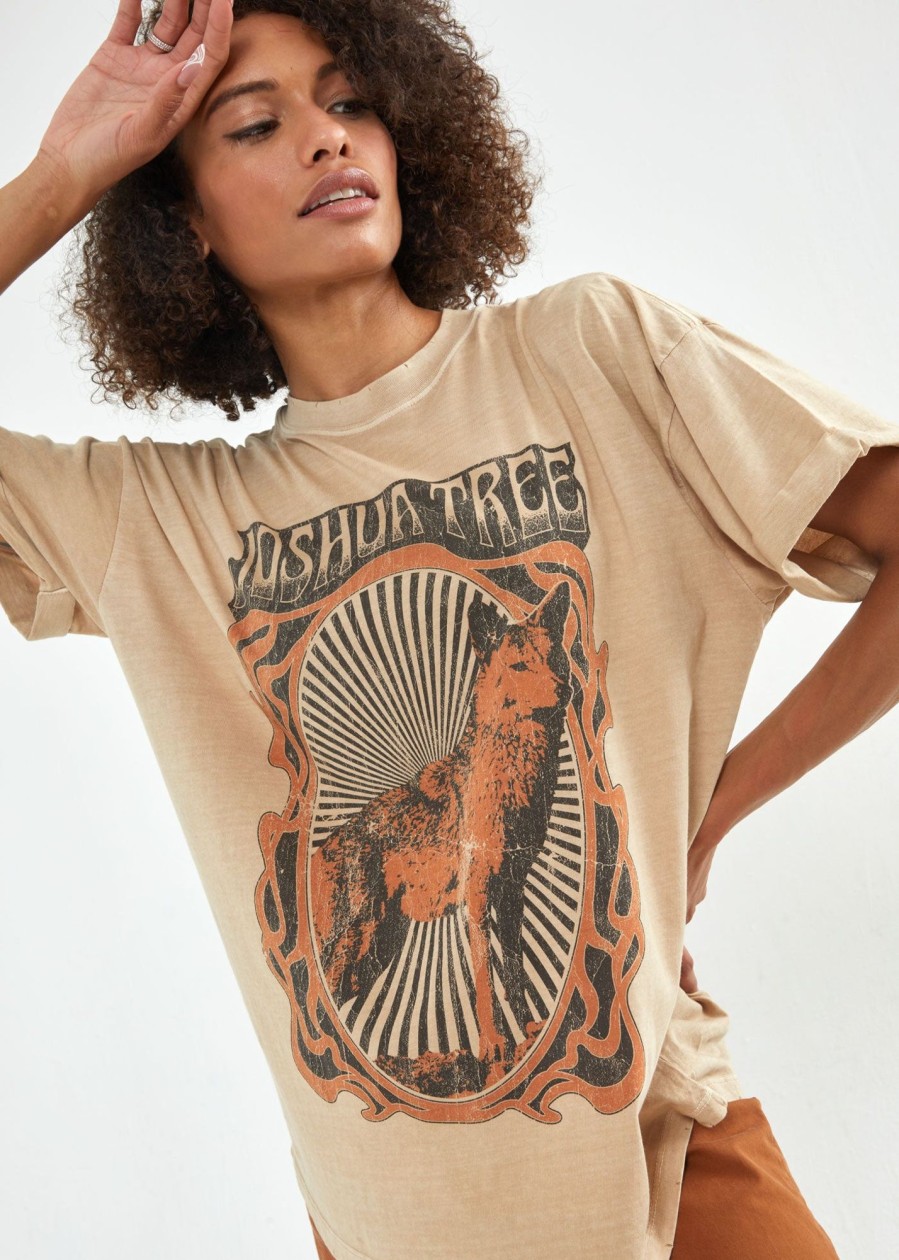 Tees Girl Dangerous | Joshua Tree Coyote Sand Boyfriend Tee