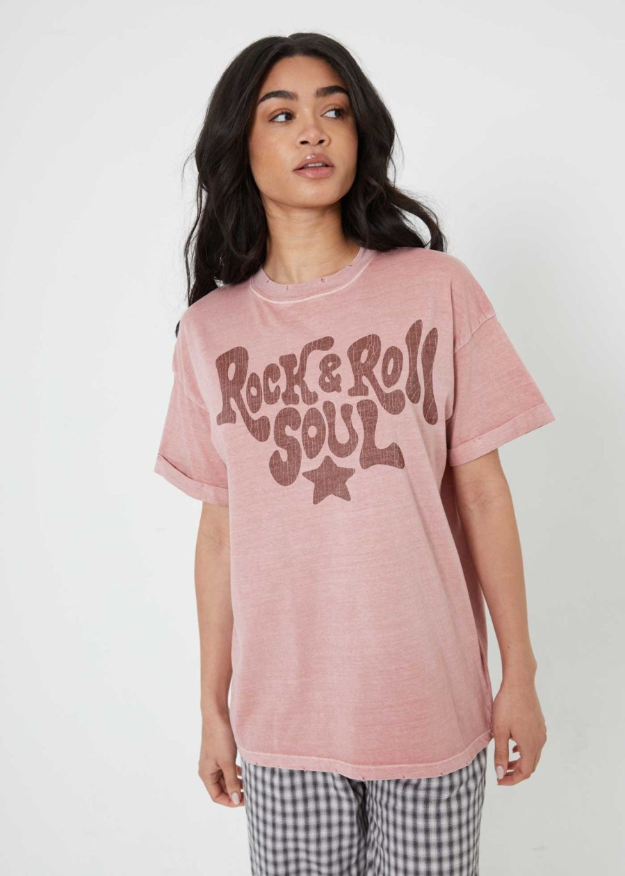 Tees Girl Dangerous | Rock & Roll Soul Dusty Pink Boyfriend Tee